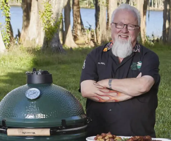 $4,758 Patio Perfection with Big Green Egg