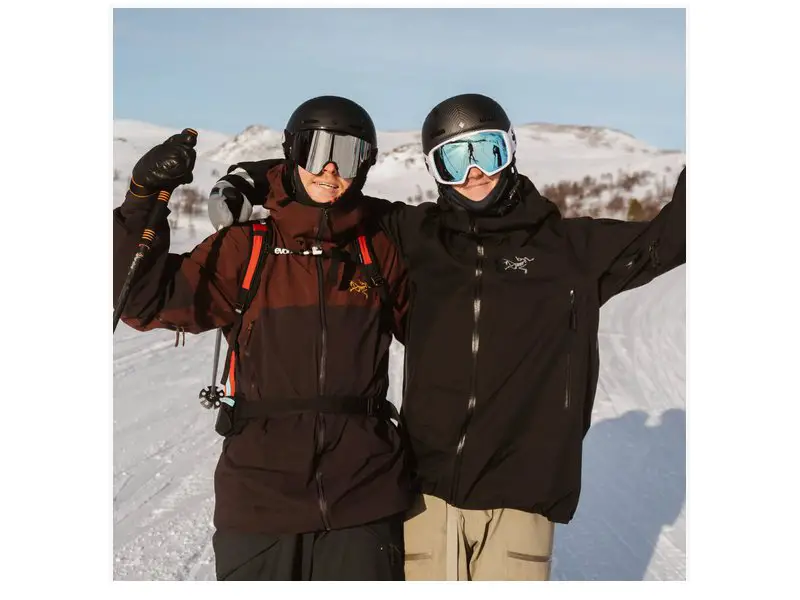 4FRNT Dream Cart Giveaway - Win $2,000 Worth Of Ski Gear & More