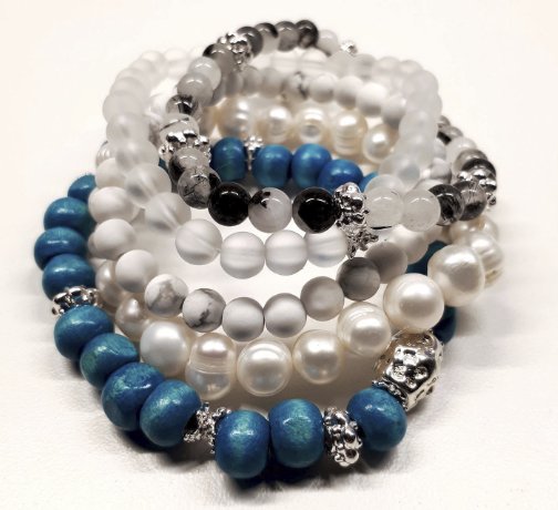 5 Bracelet Set Giveaway