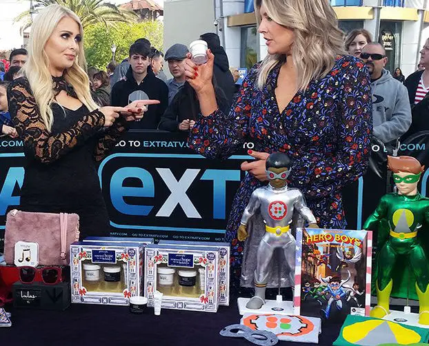 5 x Holiday Gifts Bundle Sweepstakes