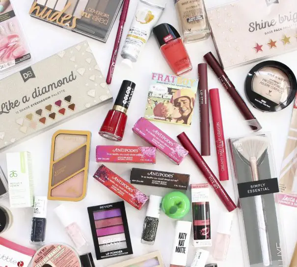 5 Year Blog Anniversary Giveaway