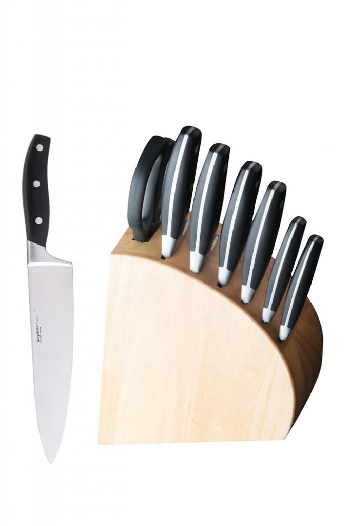 BergHOFF Forged 8-Piece Knife Block Set Giveaway