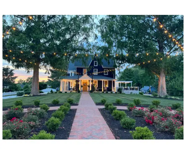 BFree Foods USA Travel Well & Eat Happy Giveaway - Win A 2-Night Getaway