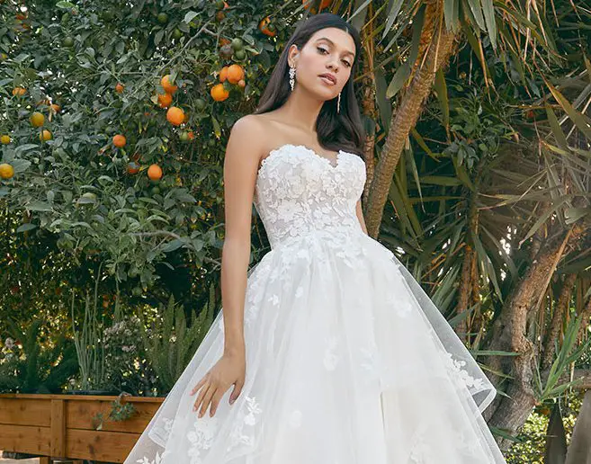 Bridal Guide Casablanca Cover Gown Sweepstakes - Win A $3,000 Bridal Dress