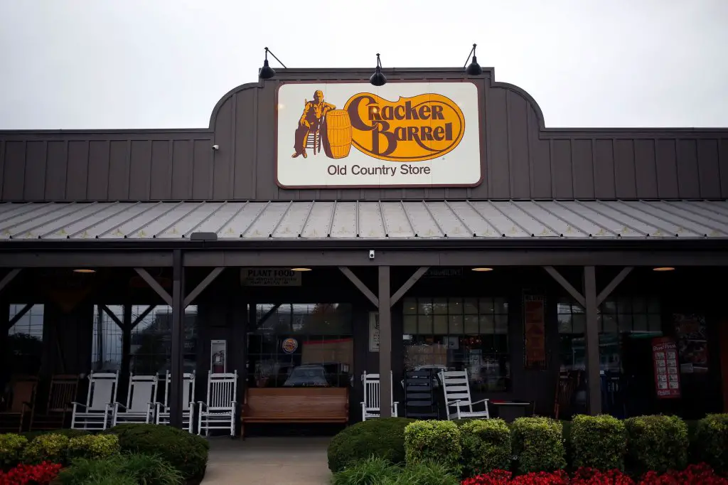 Cracker Barrel Rewards Spin To Win Game Giveaway – Win Instant Prizes (509,268 Winners)