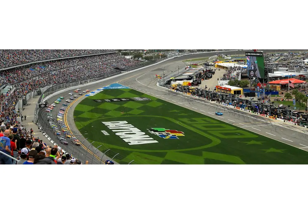 DAYTONA 500 Sweepstakes - Win Two Speedweeks Tickets and More