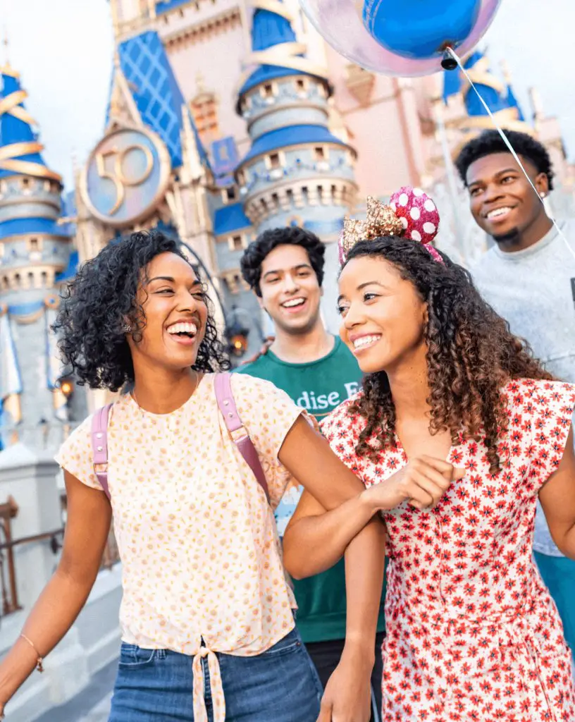 Disney Sweepstakes - Win An $11,600 Trip For 4 To Walt Disney World In Florida