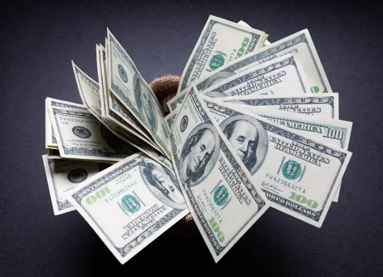 Eating Well Healthy Dinner Spinner Sweepstakes - Win $2,500 Cash