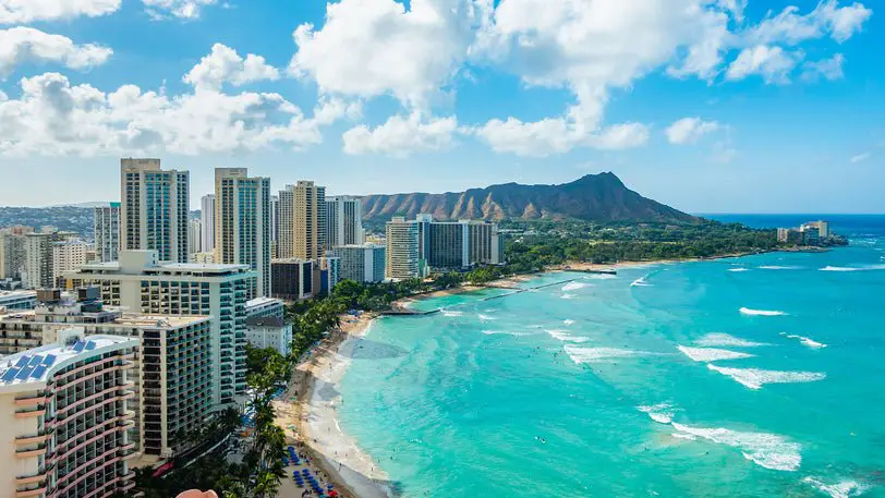 Family Vacation Sweepstakes - Win A Trip For Four People To Hawaii in The Omaze Hawaii Sweepstakes