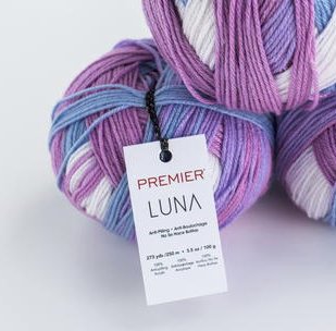 Free Luna Yarn Bundle