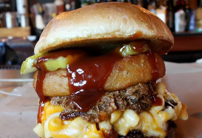 Giveaway: BurgaBox Burger Feast for 10