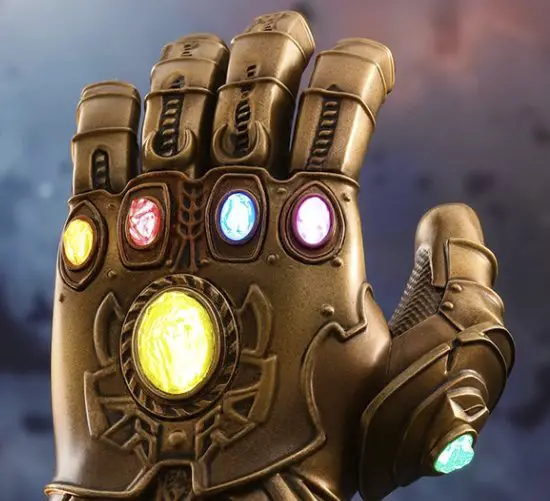 Infinity Gauntlet 1:4 Scale Figure Giveaway