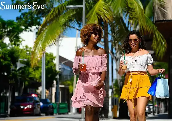 InStyle Summer Eve $5,000 Shopping Spree Sweepstakes