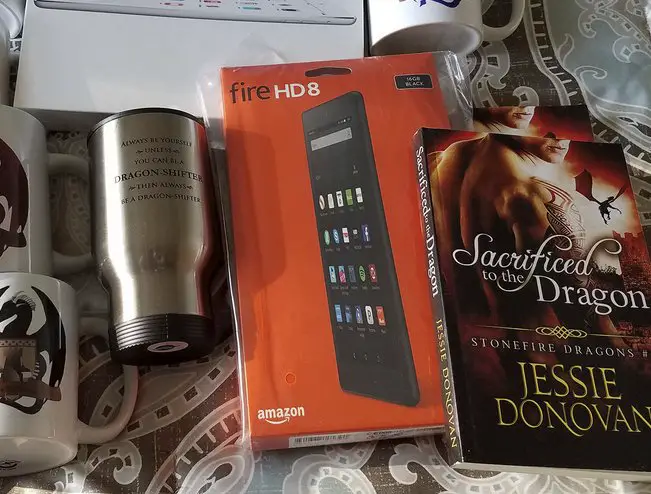 Jessie Donovan's Year-End Mega Giveaway