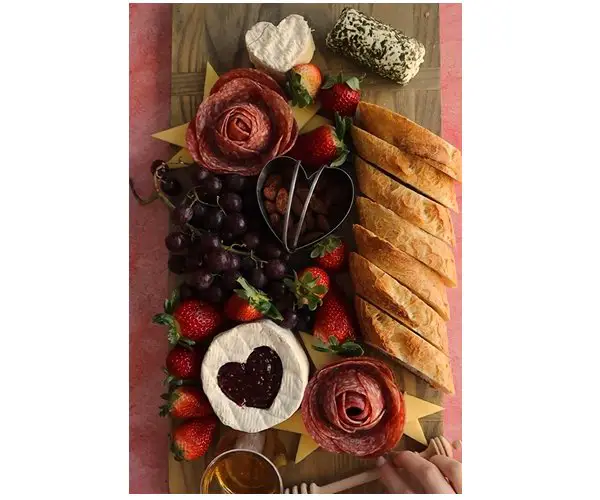 King Arthur Baking Valentine's Giveaway - Win The Big Book Of Bread & A 14K Gold Necklace