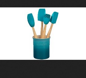 Le Creuset Utensils Set Giveaway