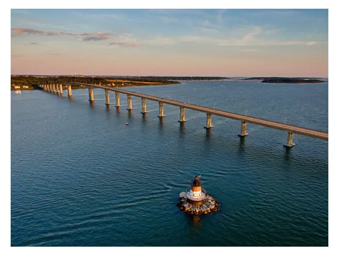 Locale Magazine Explore Rhode Island Vacation Giveaway - Win Gift Cards And A Round Trip Flight To Rhode Island For Two (CA Only)