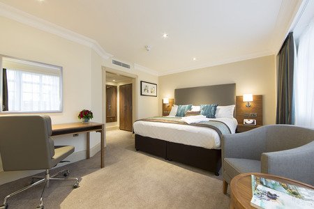 London Traveler Sweepstakes