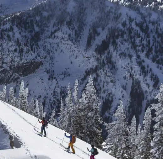 Mountain Mission Ski Giveaway