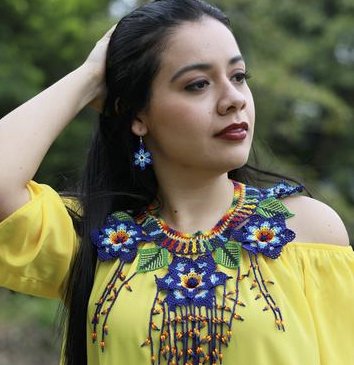 Necklace + Earrings Giveaway