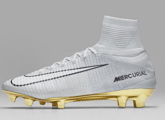 Nike Mercurial Soccer Shoes Giveaway