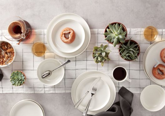 Oneida Entertain 365 Sweepstakes - Win A 12-piece Set Of Oneida Dinnerware