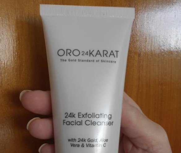 ORO24Karat 24K Exfoliating Facial Cleanser