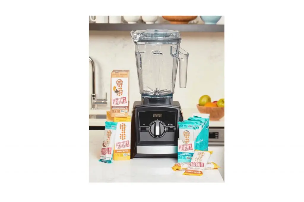 Perfect Bar x Vitamix Giveaway - Win Perfect Bar Supply and Smart Blender