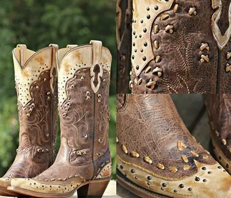 Pickin' Wildflower Boots by Corral Giveaway