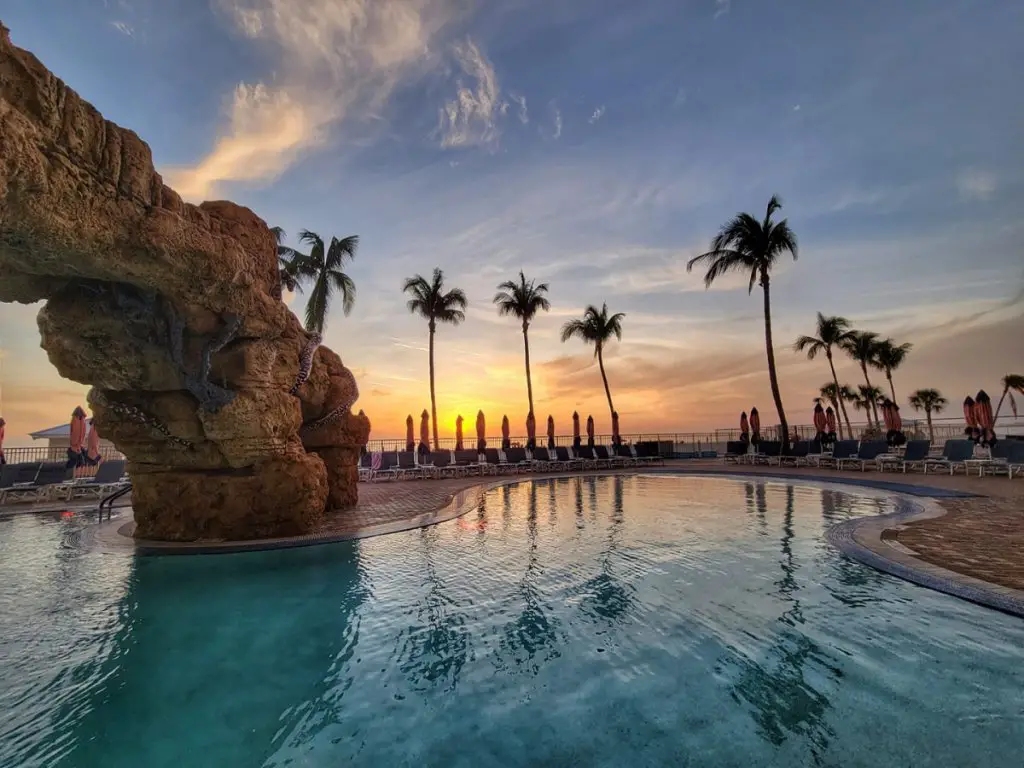 Pink Shell Fall Into Paradise Sweepstakes – Win The Ultimate Fort Myers Beach Escape