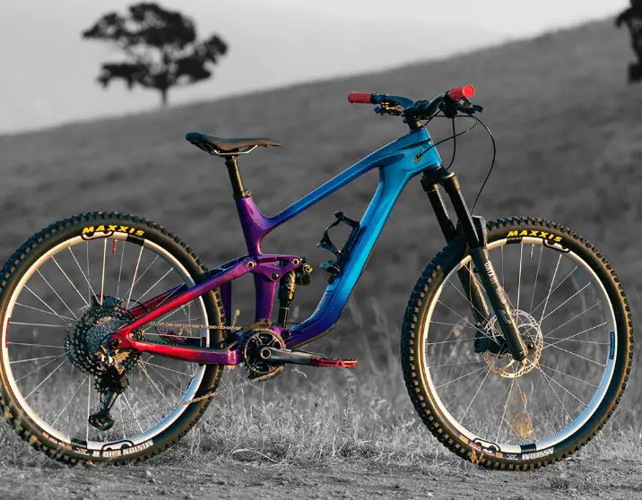 RECON MTB $10,000 Dream Build MTB Giveaway - Win A $10000 Mountain Bike