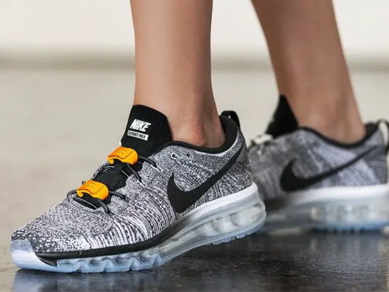 Run to this $44 SnapLaces & Tee Bra Workout Prize Package from First For Women!