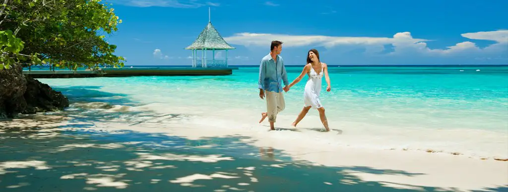 Sandals & Beaches Resorts 4 DAYS IN PARADISE Sweepstakes - Win A 4 Day Vacation In A Sandals Or Beaches Resort