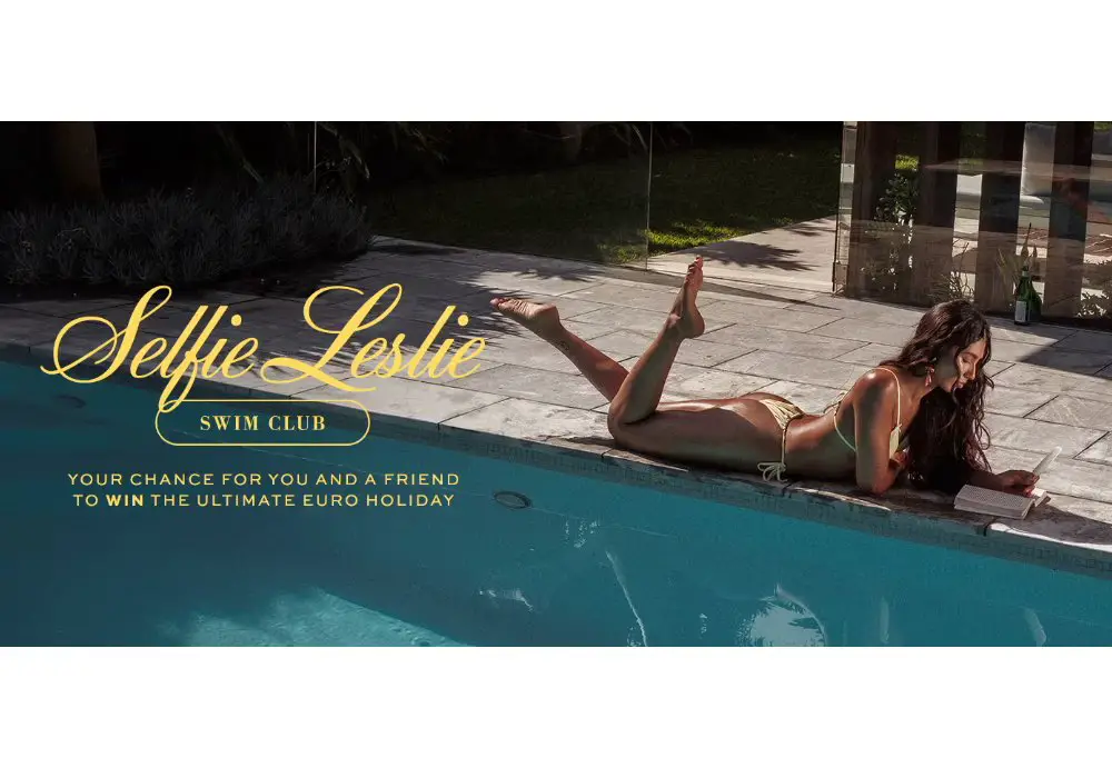 Selfie Leslie Giveaway - Win A Trip For 2 To Greece
