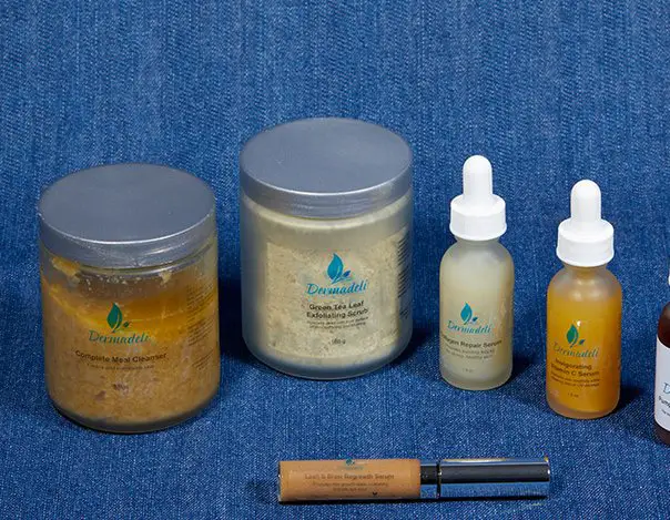 Set Of Face Serum Set & Face Scrub