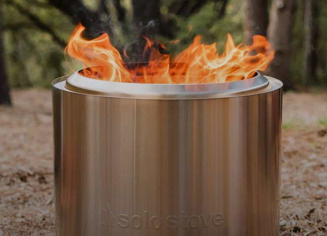 Solo Stove Bonfire Sweepstakes - Win a Solo Stove Bonfire 2.0 smokeless fire pit.