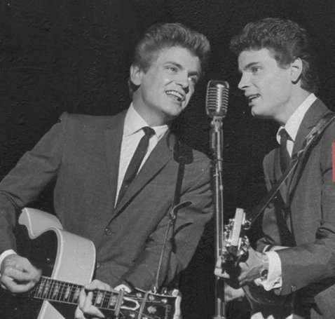 The Everly Brothers Shopping Spree Sweepstakes - Win a $100, $50 or $25 Gift Card
