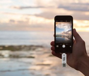 The Ultimate Smartphone Travel Accessory Giveaway!