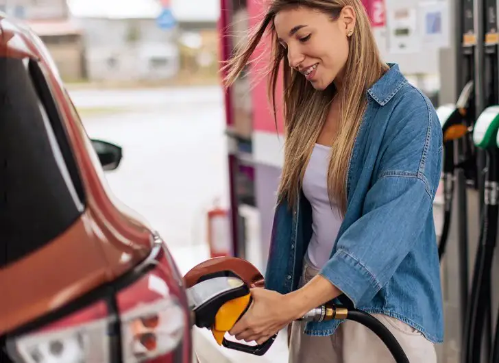The Valpak Gas Fill Up Sweepstakes - Win Free Gas for a Year