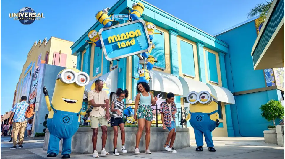 TODAY's Free Fall Family Getaway Giveaway - Win A 3- Night Trip For 4 To Universal Orlando Resort + More