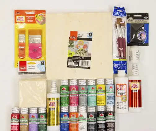 Ultimate Plaid Mod Podge Supplies Giveaway