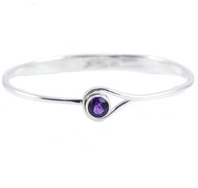 Valentine's Day Contest: Henne Jewelers