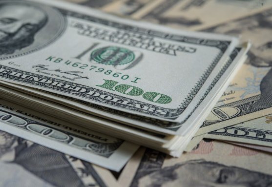 ViralSweep Unwrap $30k For The Holidays - Win Up To $30,000