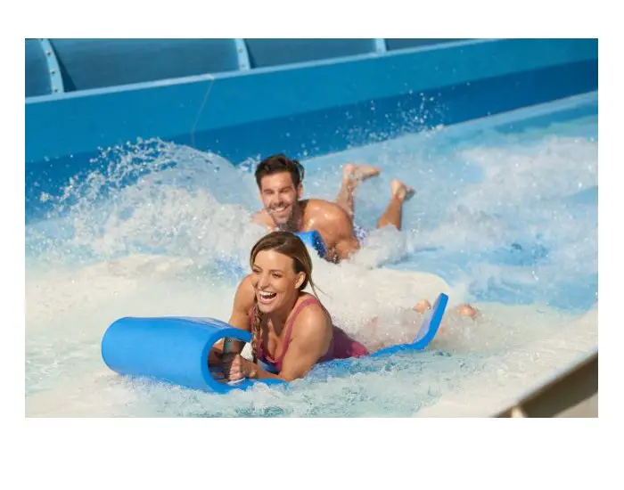 Visit Music City SoundWaves At Gaylord Opryland Giveaway - Win A Getaway To Gaylord Opryland Resort With SoundWaves Passes And More