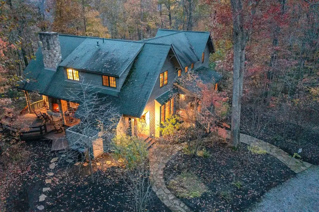 VRBO West Virginia Sweepstakes - Win A $5,000 Cabin Stay In West Virginia