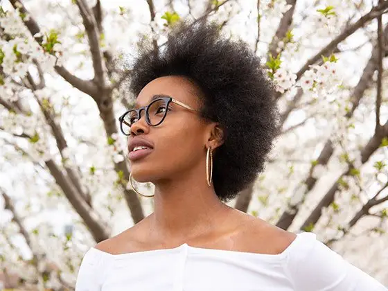 Win a $100 Discountglasses.com Gift Card