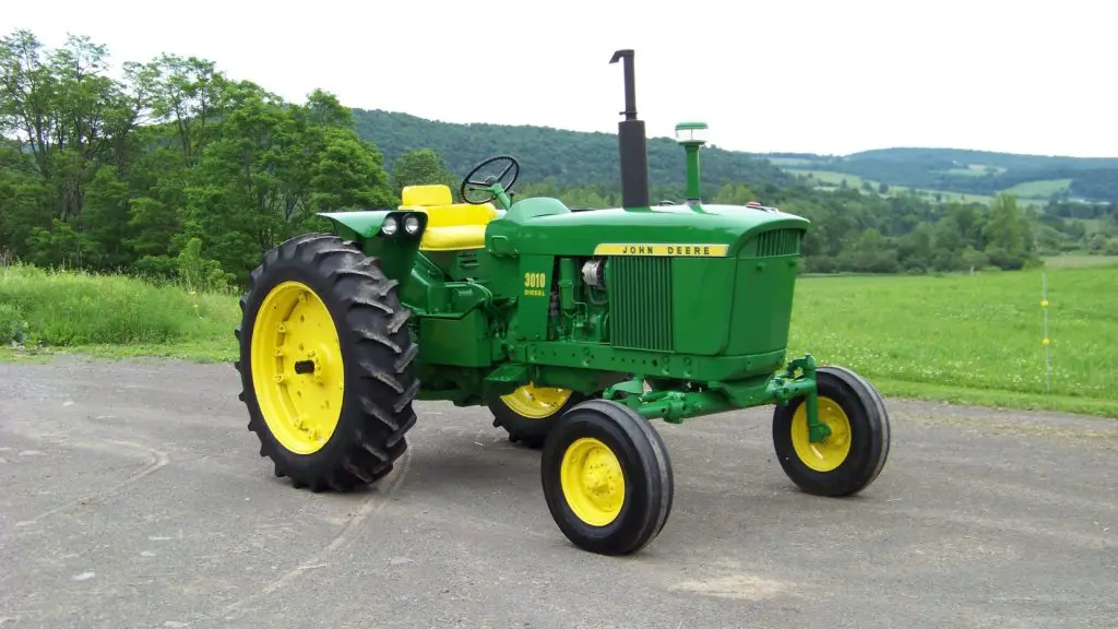 Win A 1692 Model John Deere Tractor In The Dawson Tire & Wheel John Deere 3010 Diesel Giveaway