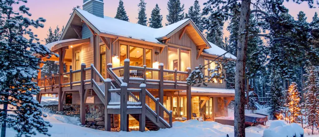 Win A $3,000 Cozy Cabin Stay In The Vrbo Cozy Cabins 2021 Sweepstakes