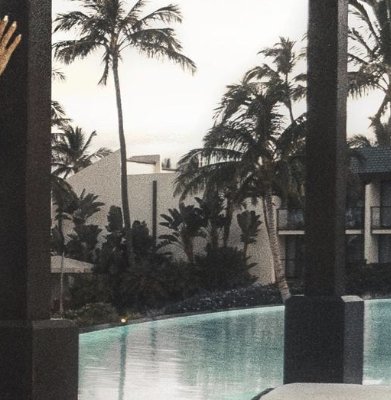 Win a Celebrity-Style Vacation Kit Sweepstakes