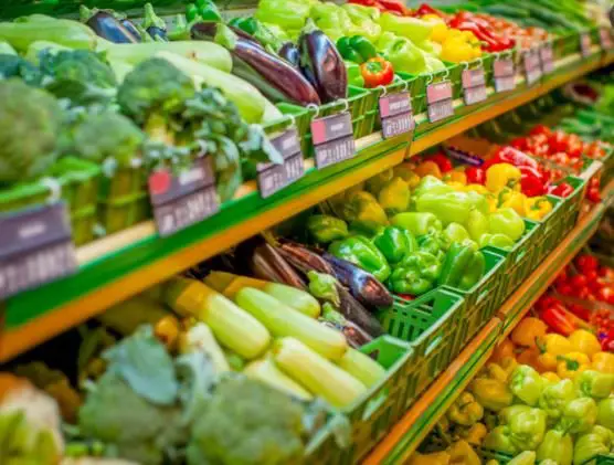 Win Free Groceries For A Year In The Smart & Final Holiday Helper Sweepstakes